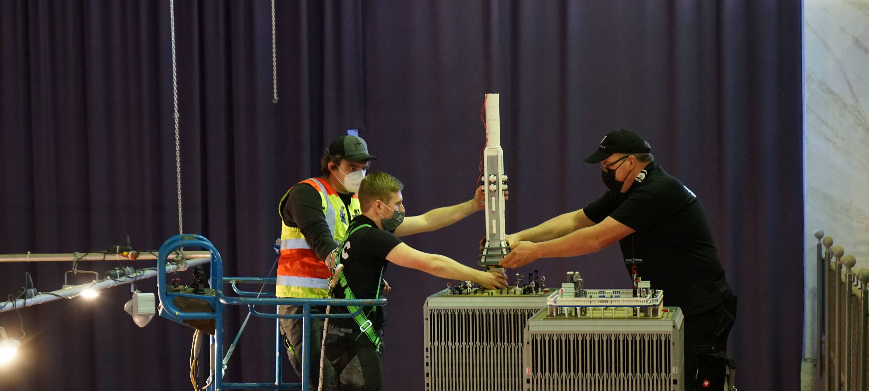 „Bunte Steine – tolle Welten“