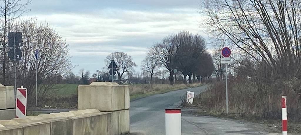 Neuer Poller in Hamm-Weetfeld gegen LKW-Verkehr