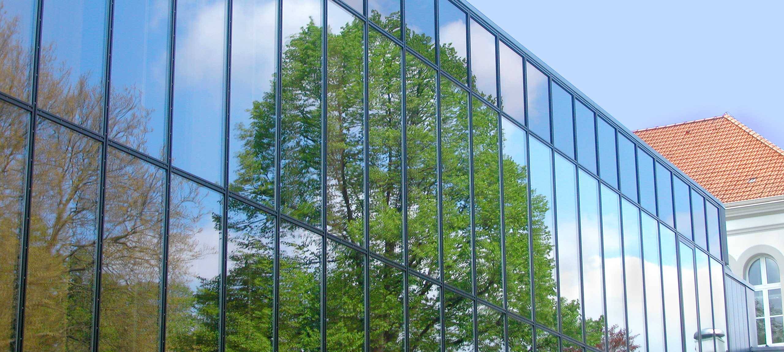 Glasfassade am Kurhaus Bad Hamm