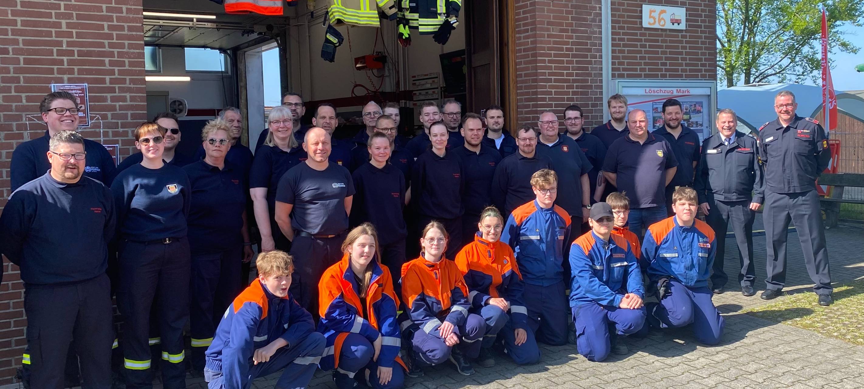 Erfolgreiches Benefiz-Straßenfest der Feuerwehr Hamm