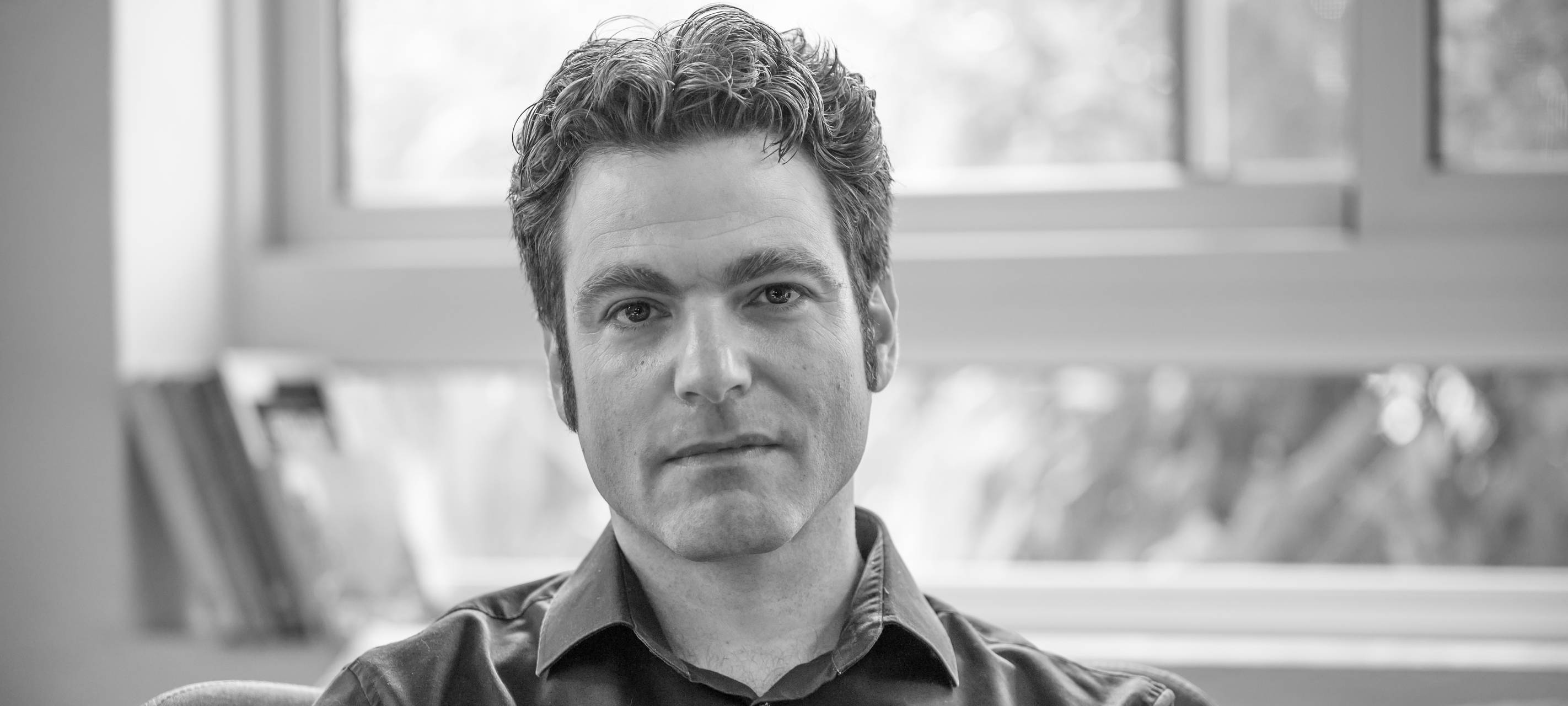 Israelischer Autor Dr. Ofer Waldman erzählt im Lippewelle-Gespräch von der Situation im Land.