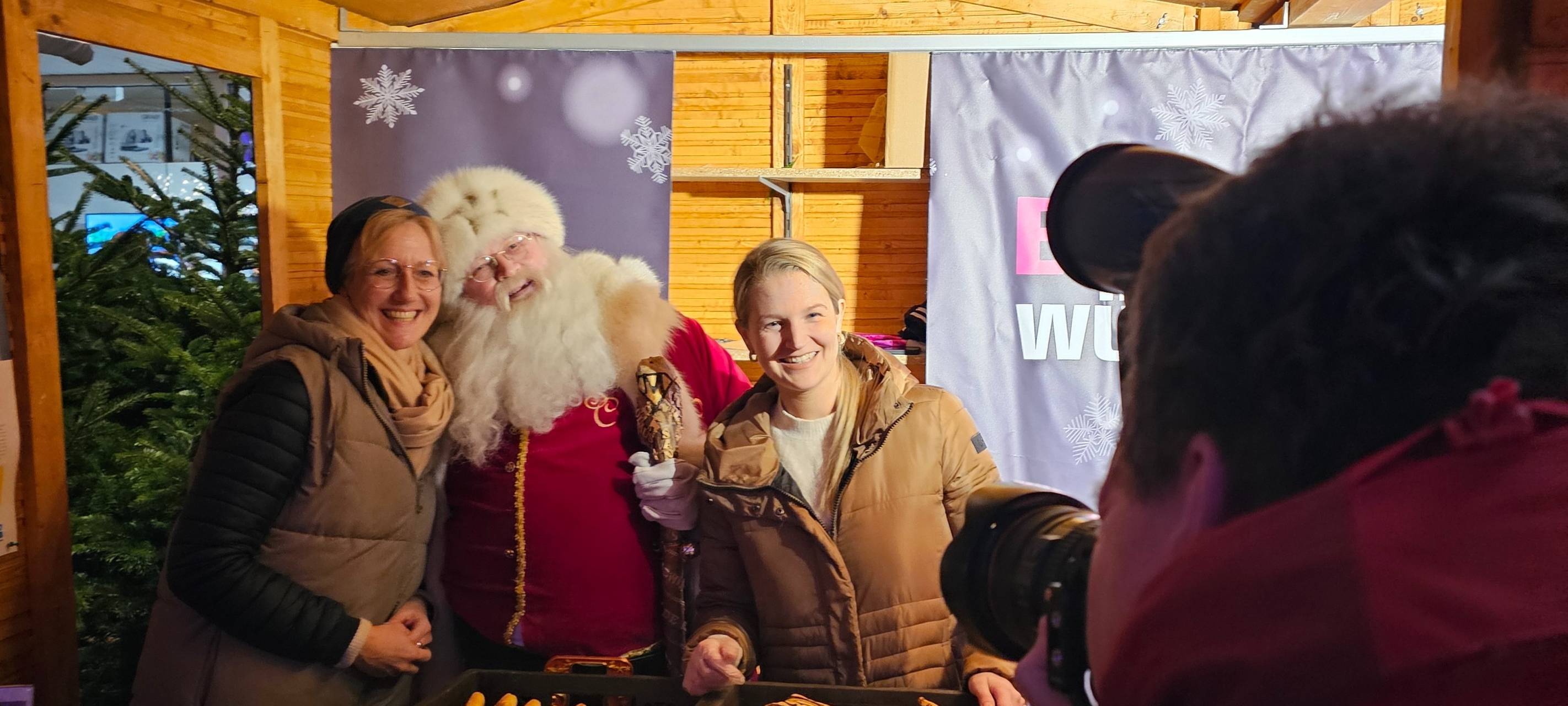 Lichtblicke-Sterne auf dem Weihnachtsmarkt Hamm