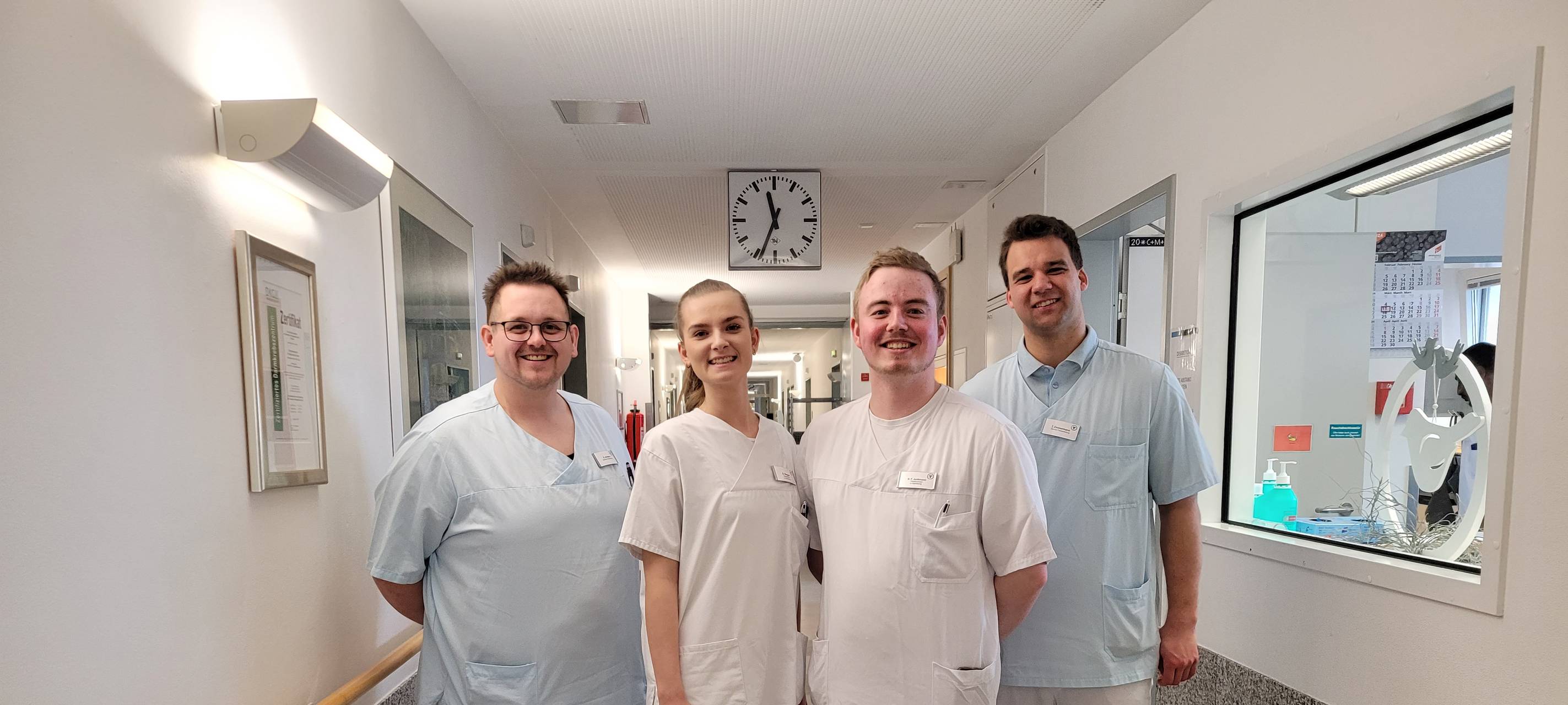 Azubis übernehmen Pflegestation in der St. Barbaraklinik Hamm.