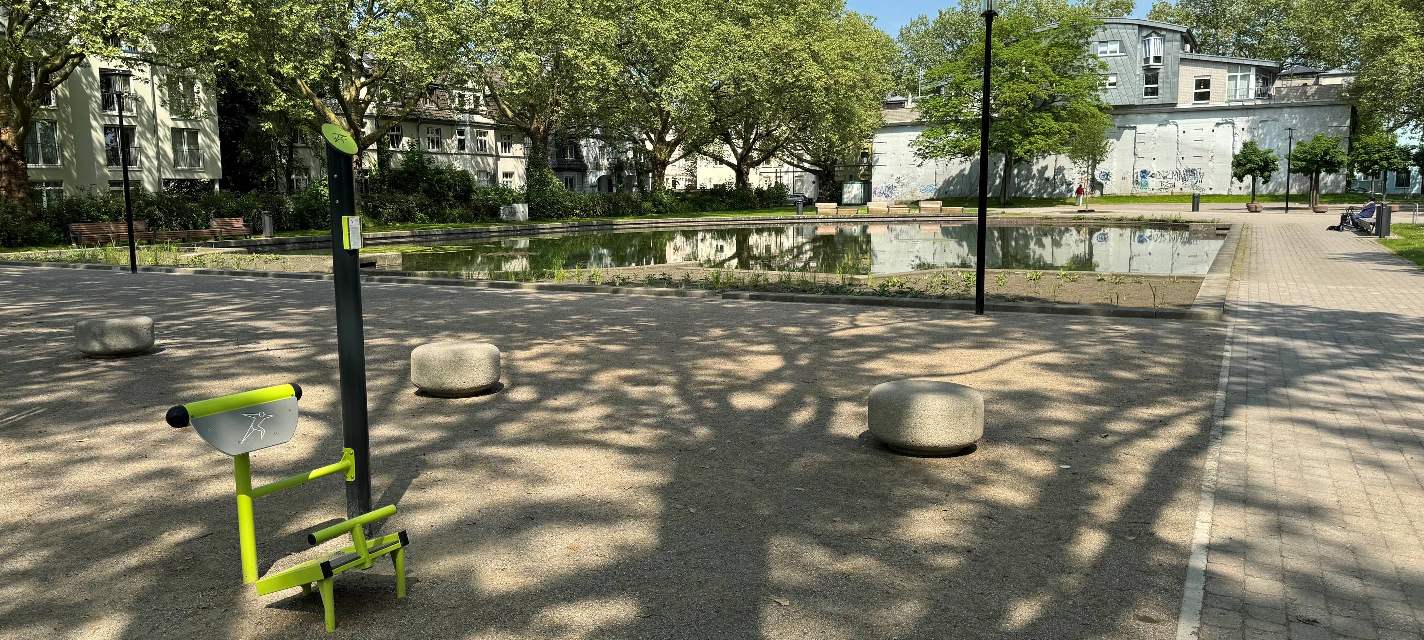 Mann aus Hamm stirbt nach Sturz in den Schillerteich