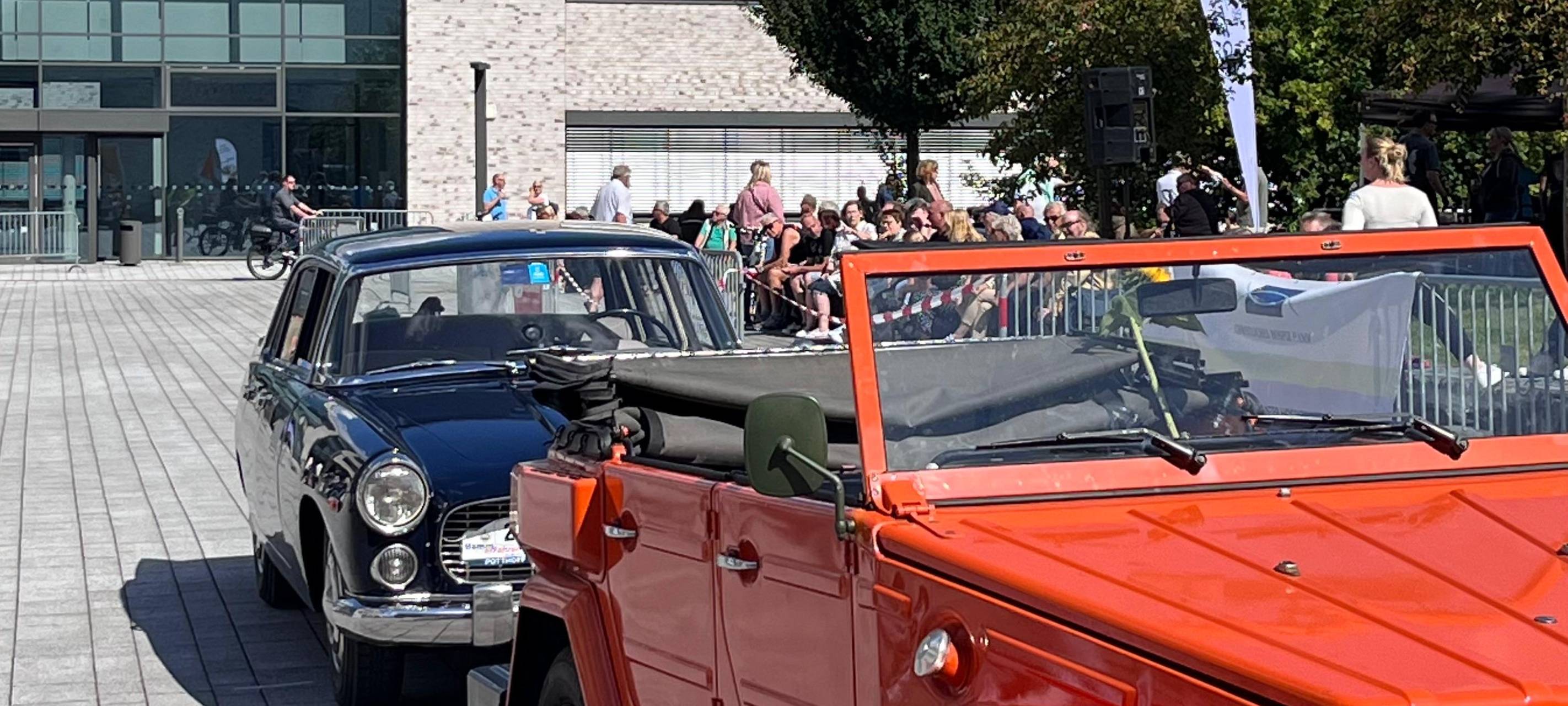 Über 120 Teilnehmer bei der "Hamm erFahren" Oldtimer Rallye in Hamm